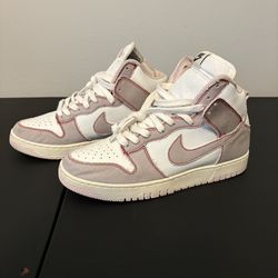 Nike “High” Barely Rose, Size 9 Men’s