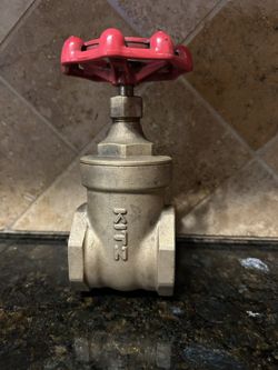 KITZ  Threaded Gate Valve 1-1/2” Heavy Duty 