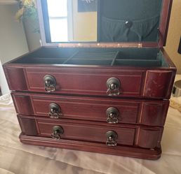 Jewerly Box with Two Drawers ๐๐๐