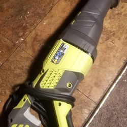 HEAVY DUTY RYOBI 12 AMP CORDED SUPER SAWZALL 
