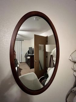 Oval Mirror