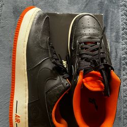 Halloween af1 size 11