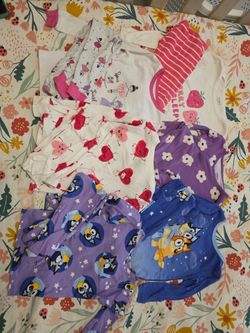 Toddler girl 4t PJ lot