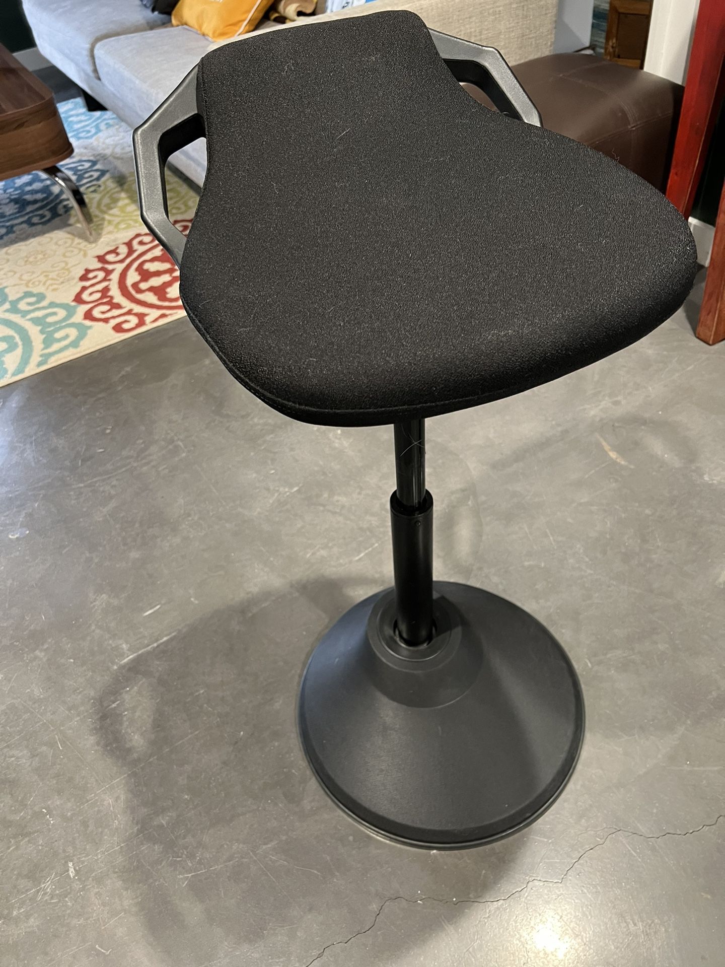 Ergonomic Stool For Work Table