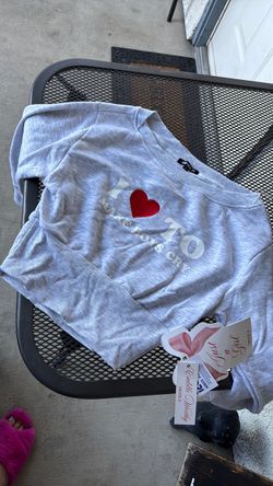 Size small women’s