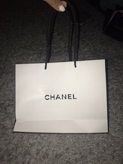 CHANEL Shooping bag ONLY