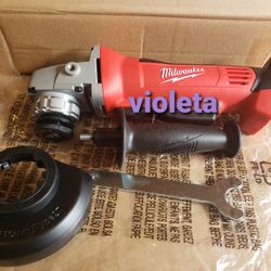 Milwaukee Grinder