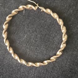 10k gold Twisted Rope Hoop Earring