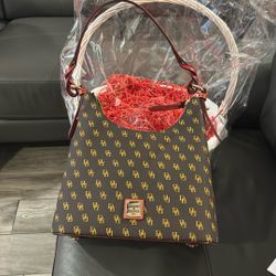 Dooney & Bourke 