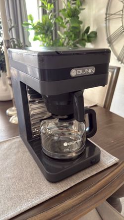 BUNN speed brew Drip Coffee Maker with Glass Carafe