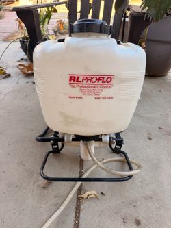 RL Pro-Flo 4 Gal/ 15.2 Liters Model 614 RL Heavy Duty Poly Tank Backpack Sprayer with Viton Seals