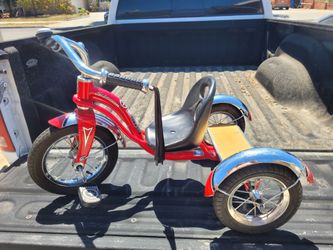 Schwinn tricycle.  Top quality!