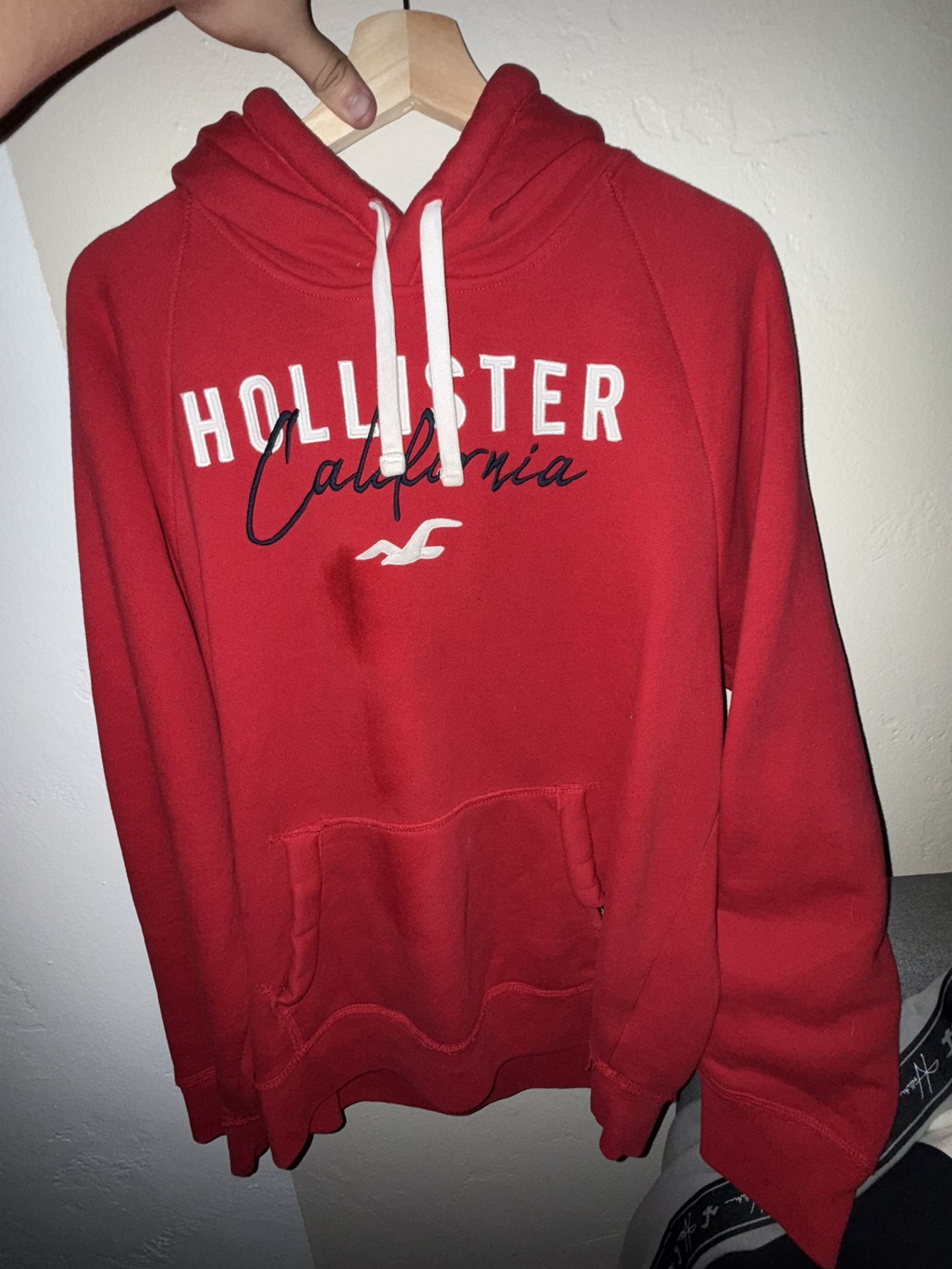 Hollister Hoodie Men’s Size Large