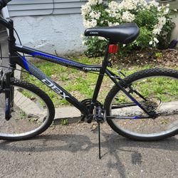 26 Mountains  Bike  In Good Condition Pick Up In Bridgeport 