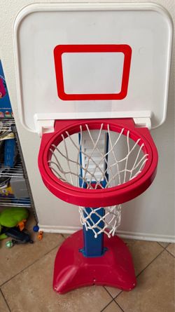 Children’s Basketball Hoop