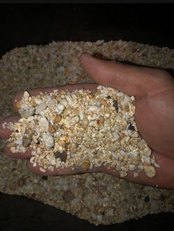 Aquarium Salt water gravel