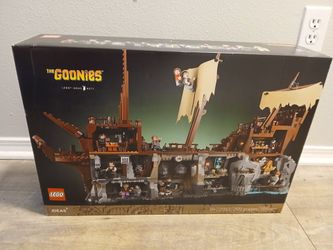 Lego The Goonies (21363) - new, sealed