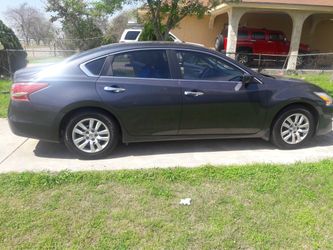2013 Nissan altima