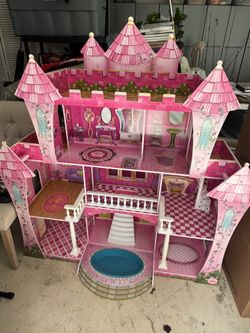 Kids craft Princess Castle Dollhouse 4 Stories (4ft Wide x 4ft Tall)