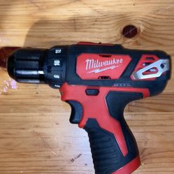 M12 Milwaukee Drill/Driver