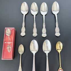 Vintage Souvenir Spoon Lot (9) – Excellent Condition