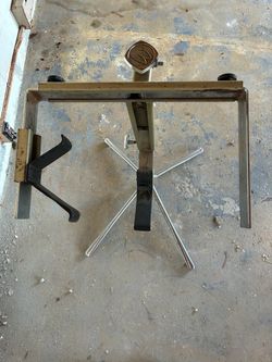 Vintage Wenger Heavy-Duty Bass Drum Stand – Marching / Concert Band