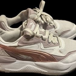 Puma Sneakers