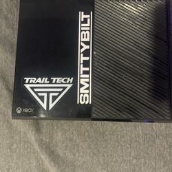 Xbox Comes with all cords and 2 controllers 