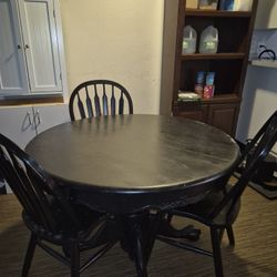 Dining Table & Chairs