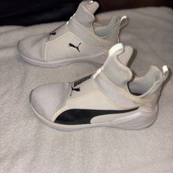 Pumas Women’s 6 