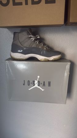 Jordan 11 cool grey size 10.5