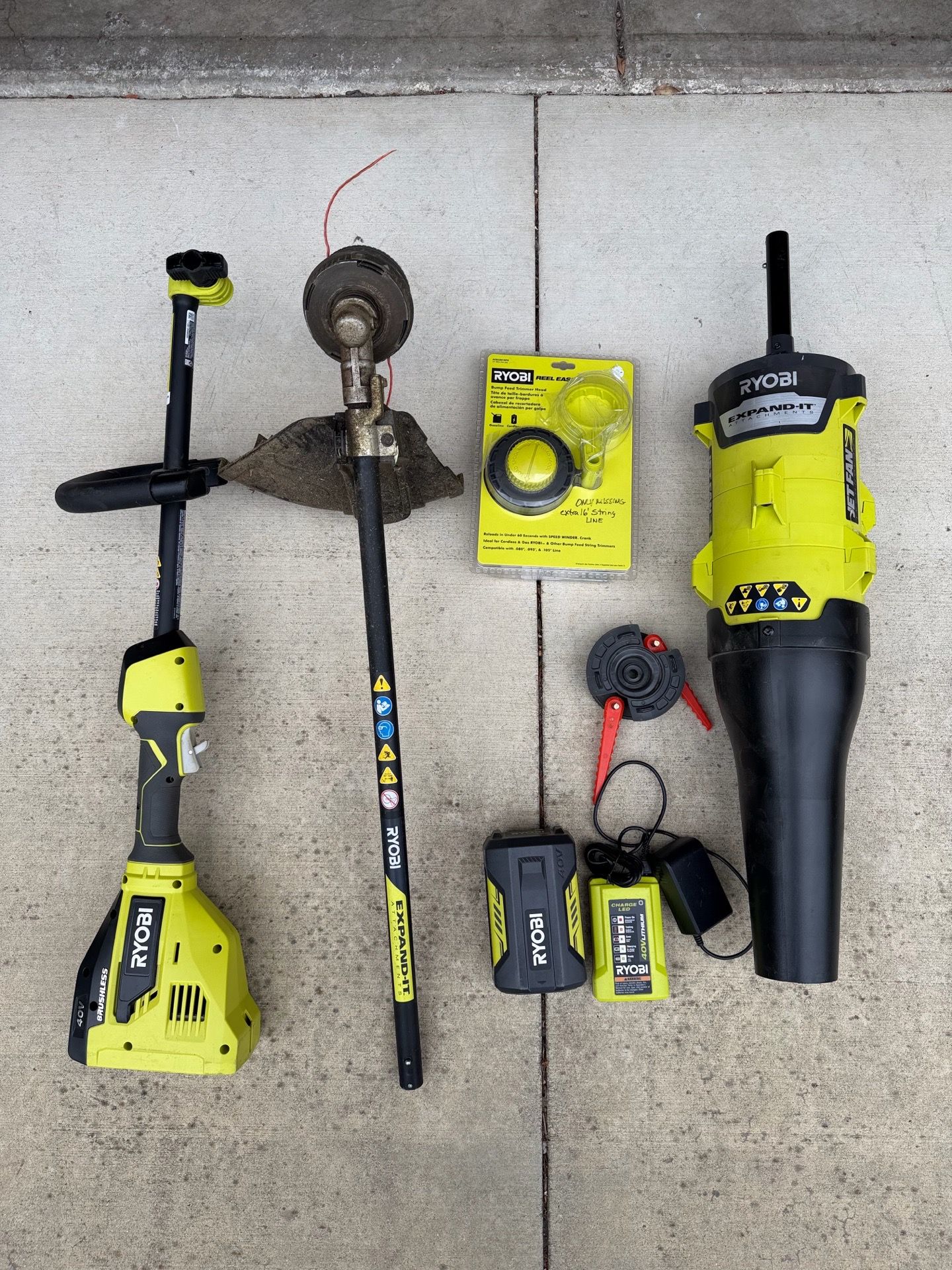 Ryobi 40V brushless trimmer blower kit with battery and charger