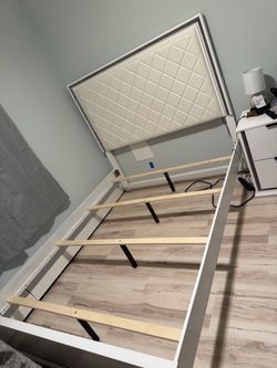 Queen bed with matress with 1 nightstand