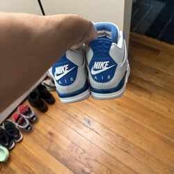 Military 4  Size9