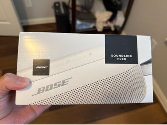 Bose soundlink flex Bluetooth speaker