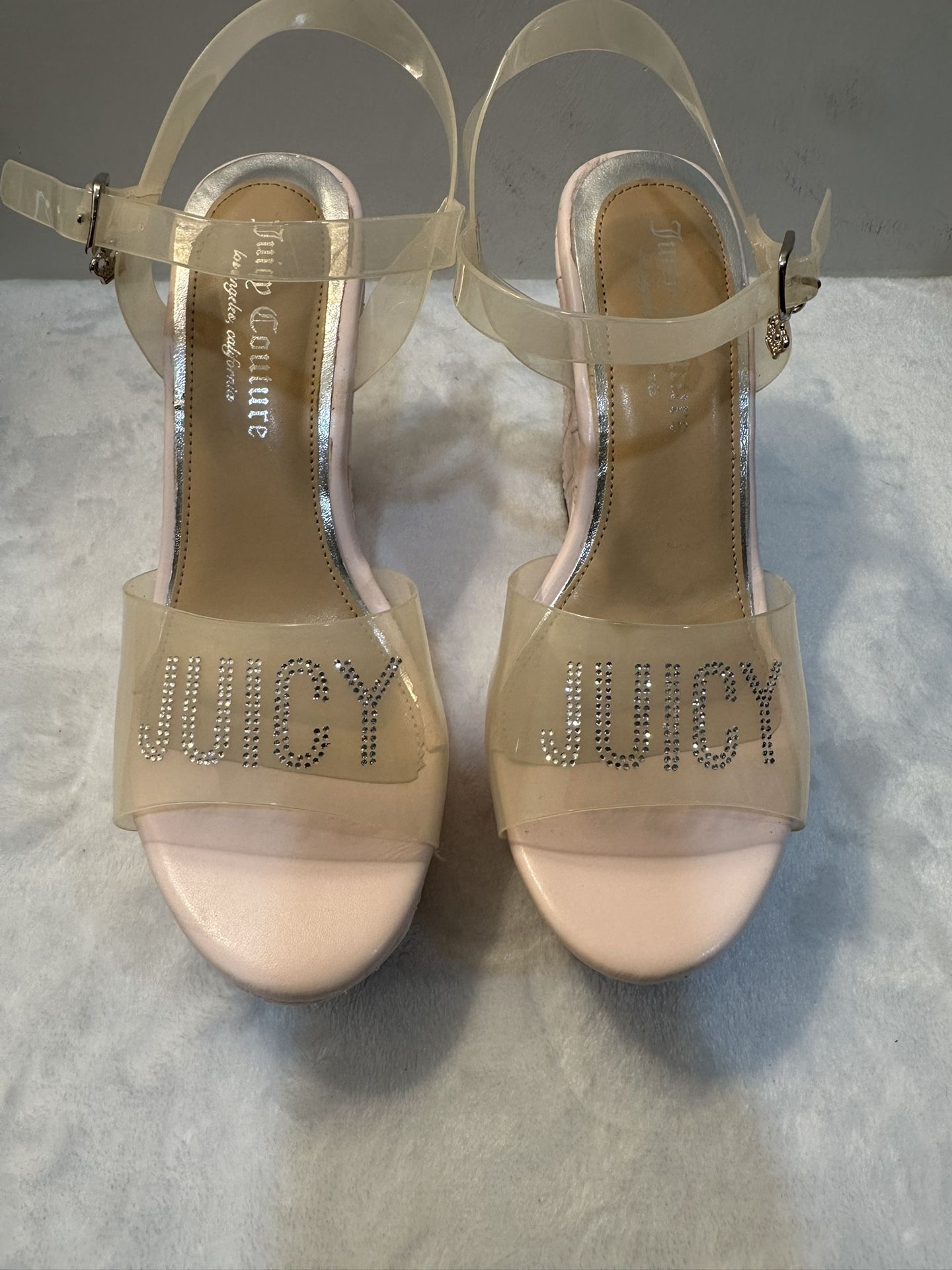 Juicy heels 