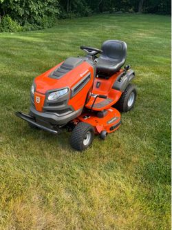 Husqvarna Riding Lawn Mower