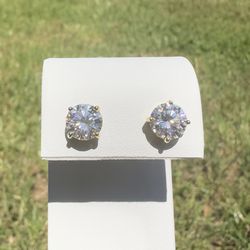 Moissanite 4 CTW Round Earrings [Never worn before]