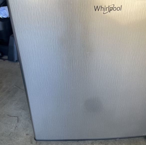 Whirlpool Mini Fridge 