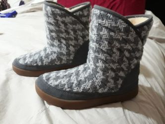 Sanuk Women's Big Bootah Textile Winter Boot Grey Arrowooly Size 9 & 7 Availiable