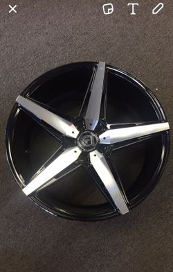 20" staggered wheels brand new