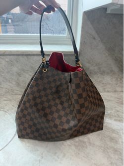 Louis Vuitton  purse