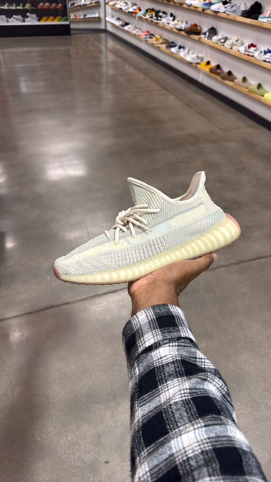 Pre Loved Adidas Yeezy 350 Citrin Sz10