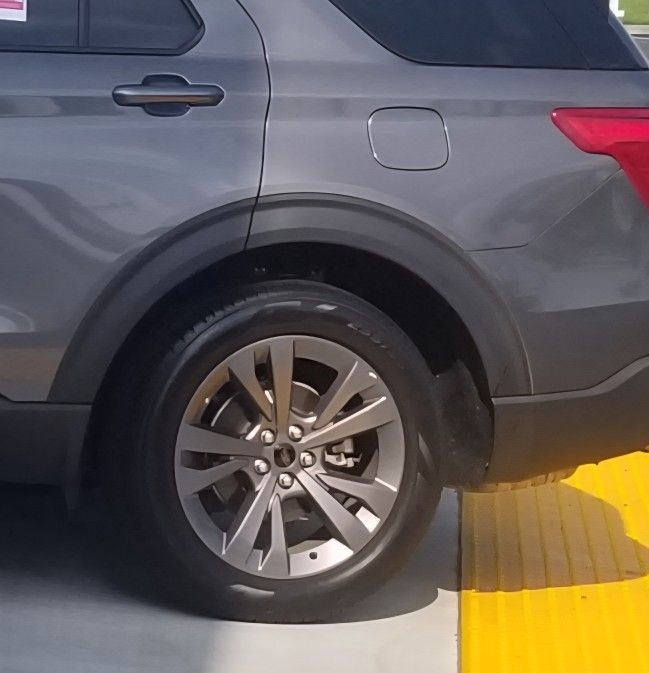 Ford Explorer OEM 20's