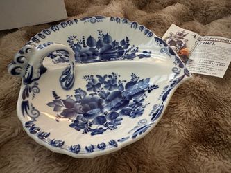 Russian serving dish - never used