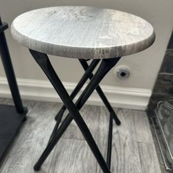 Round Table