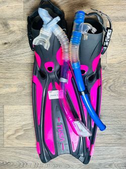Adult Snorkel Set with Fins, Mask & Snorkel