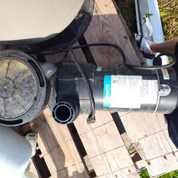 1.5 Above Ground Harris Pool Pump /Sand Filter/Connections/Pool Ladder 
