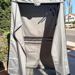 Rolling Garment Clothing Rack