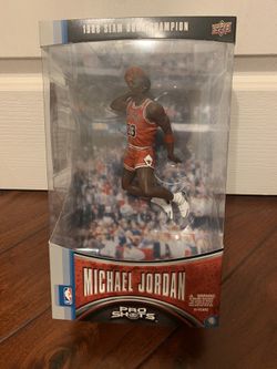 Michael Jordan Upper Deck Pro Shot 1988 Slam Dunk Champion Figure